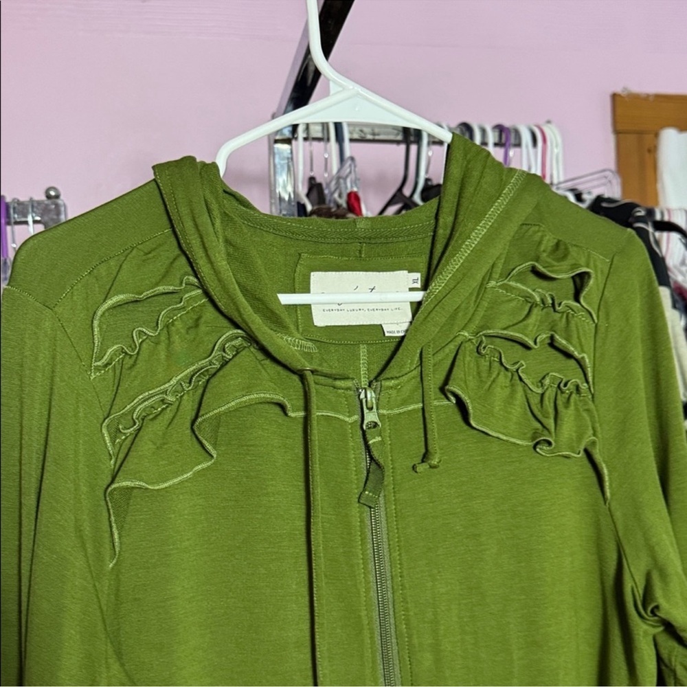 Evy’s Tree Olive Green Women's Hoodie new size XL - Picture 4 of 7